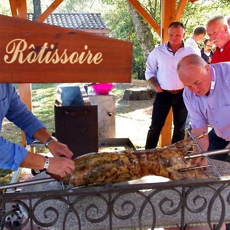 Auberge Les Tables Du Ban Saint-Pierre-la-Palud Εξωτερικό φωτογραφία