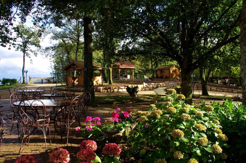 Auberge Les Tables Du Ban Saint-Pierre-la-Palud Εξωτερικό φωτογραφία