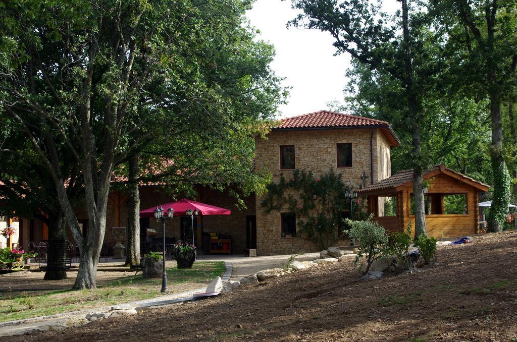 Auberge Les Tables Du Ban Saint-Pierre-la-Palud Εξωτερικό φωτογραφία